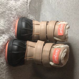 Pink,taupe,black snow boots